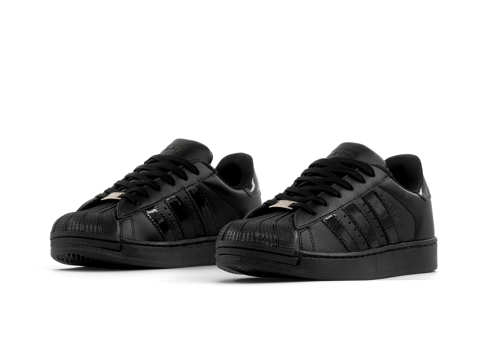 Tenis Concha Negro Charol