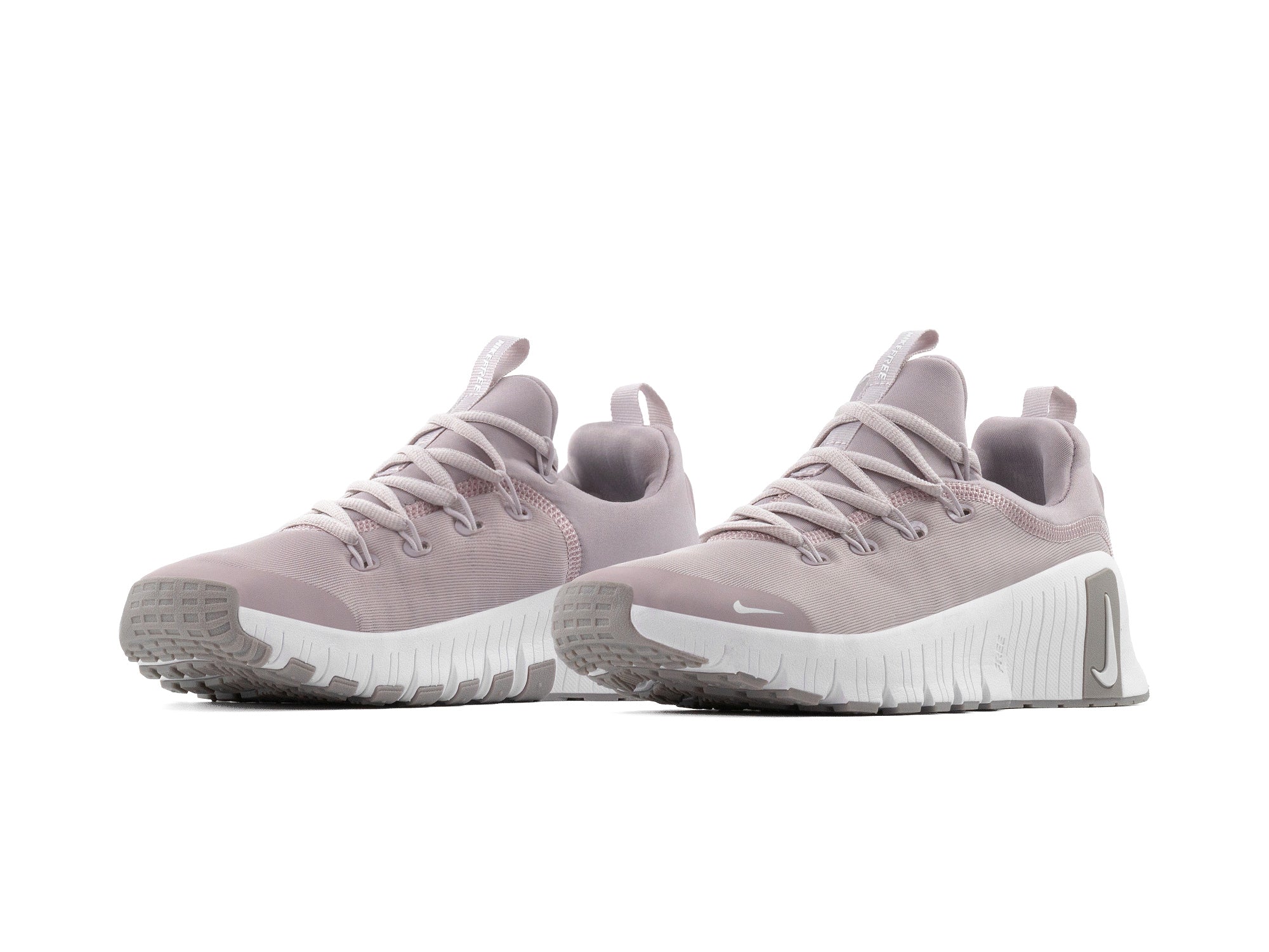 Tenis Free Metcon 6 Platinum Violet Importado