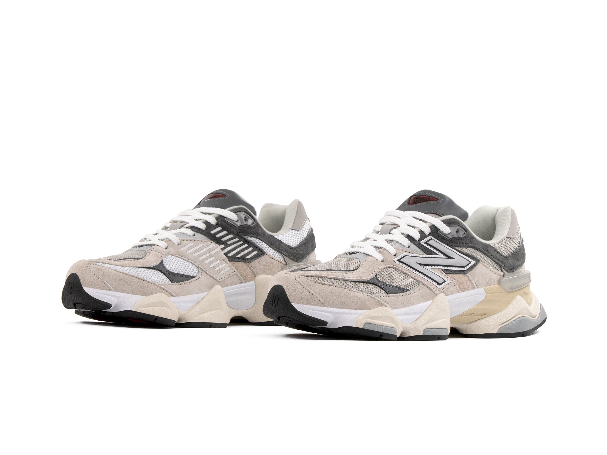 Tenis New Balance 9060 Gris Importado