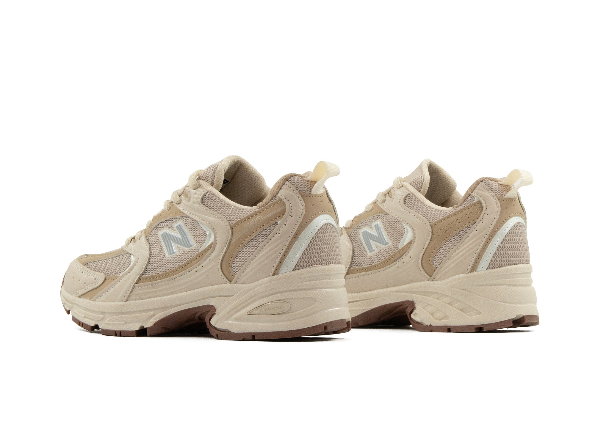 Tenis New Balance 530 Latte Perla 1.1 Premium