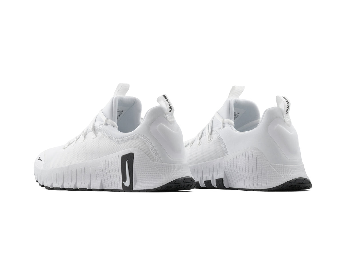 Tenis Free Metcon 6 Blanco Negro Importado