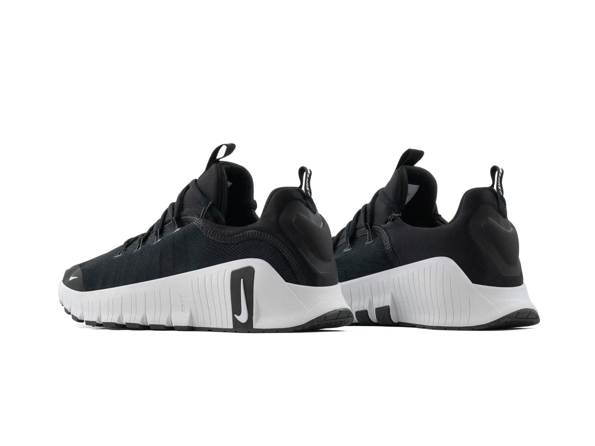 Tenis Free Metcon 6 Negro Blanco Importado