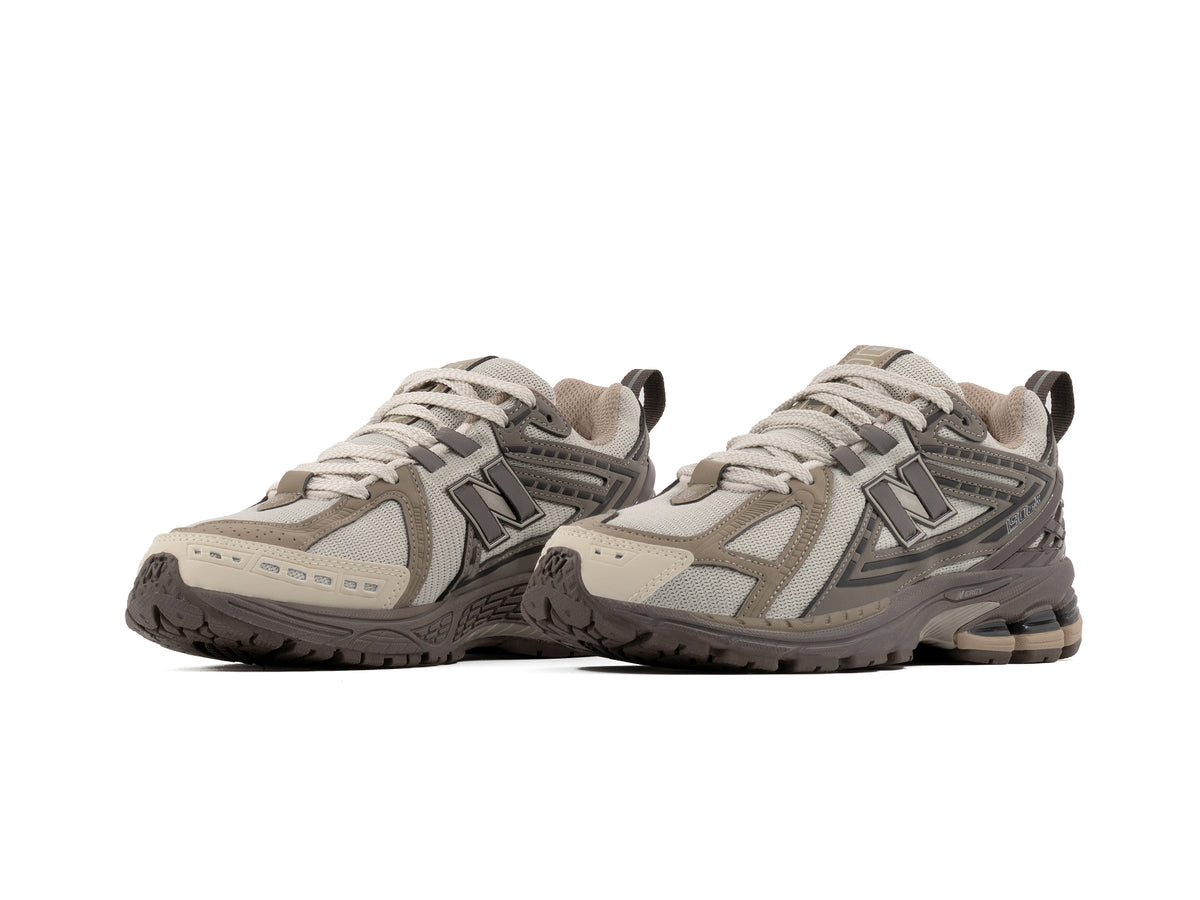 Tenis New Balance 1906R New Balance 1906R Driftwood Importado