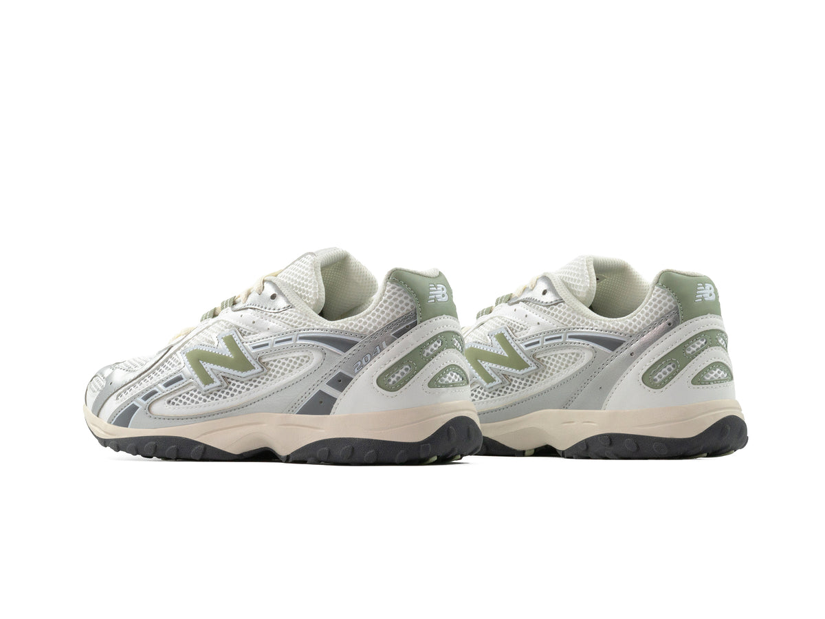 Tenis New Balance 204L Silver White Importado