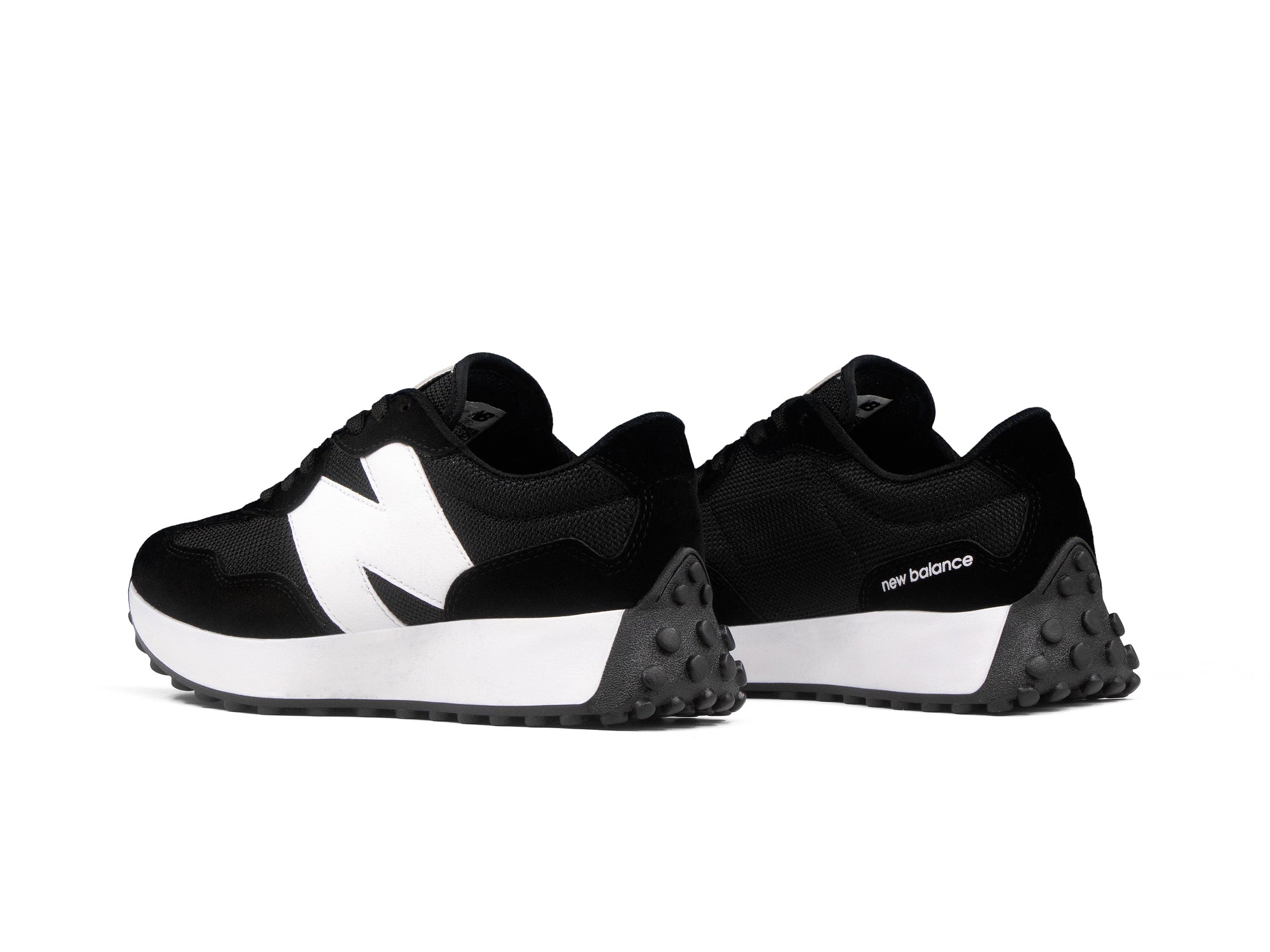 Tenis New Balance 327 Negro Blanco 1.1 Premium