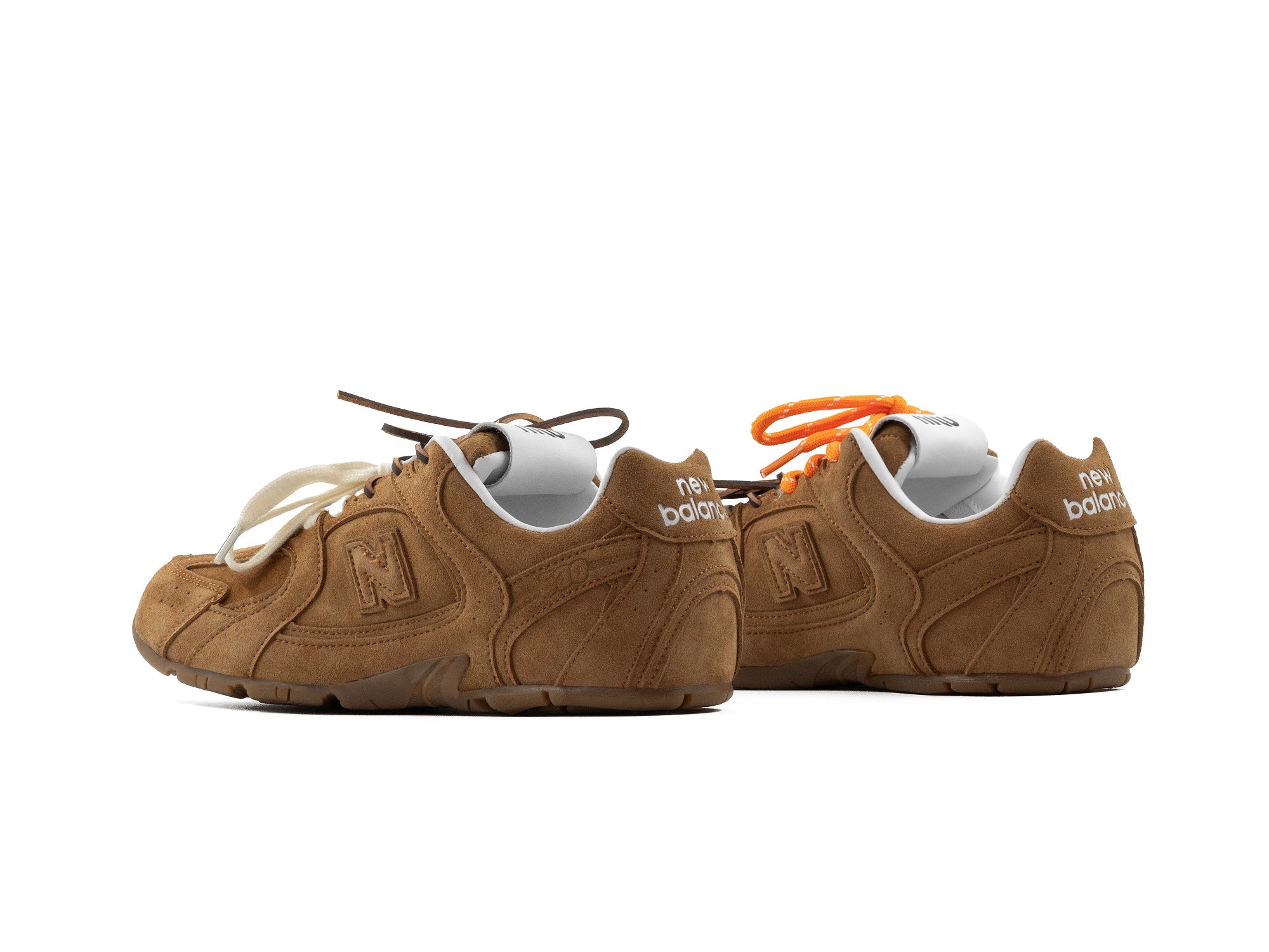 Tenis New Balance 530 SL Miu Miu Cinnamon Importado