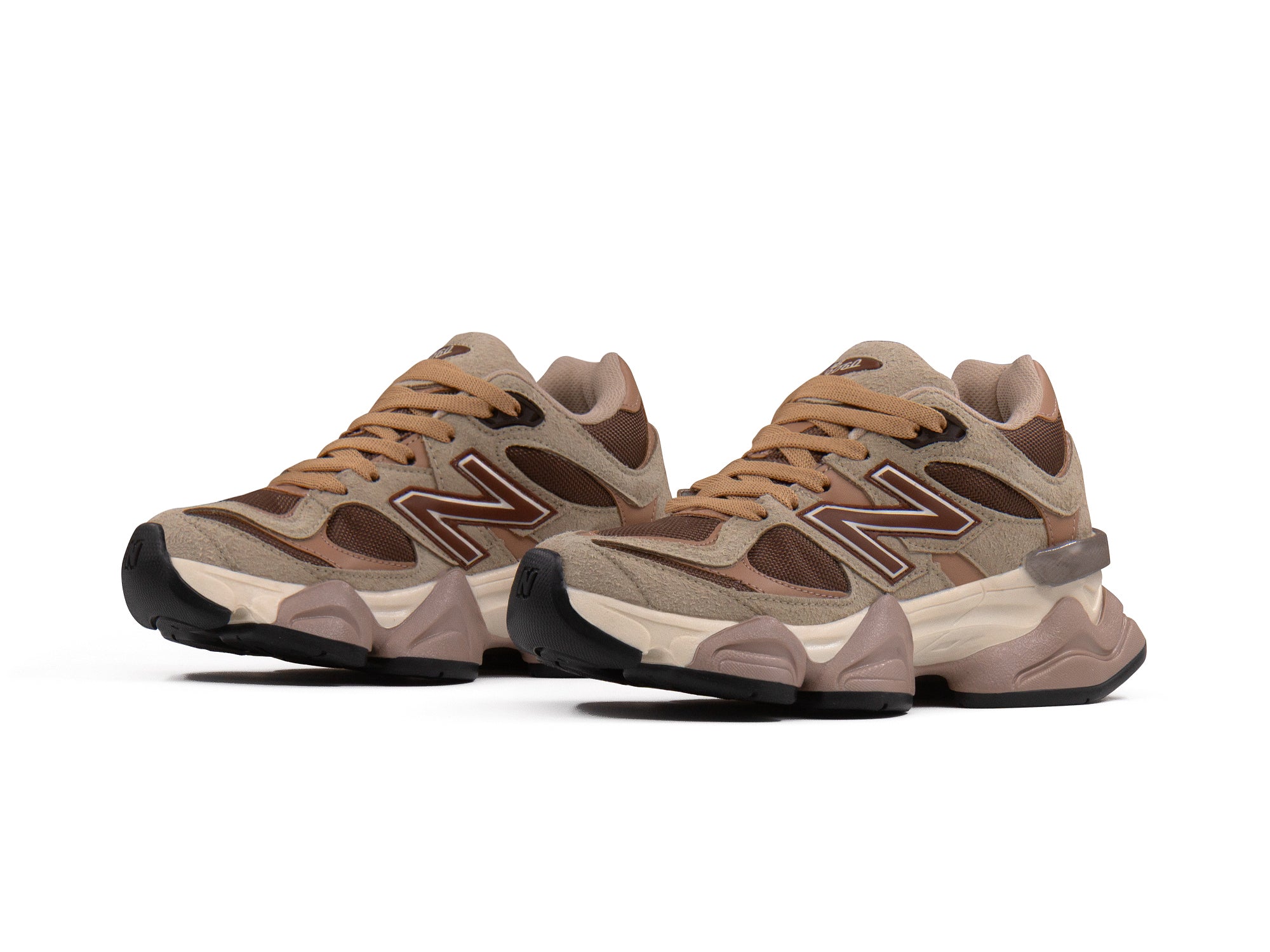 Tenis New Balance 9060 Avellana Beige 1.1 Premium