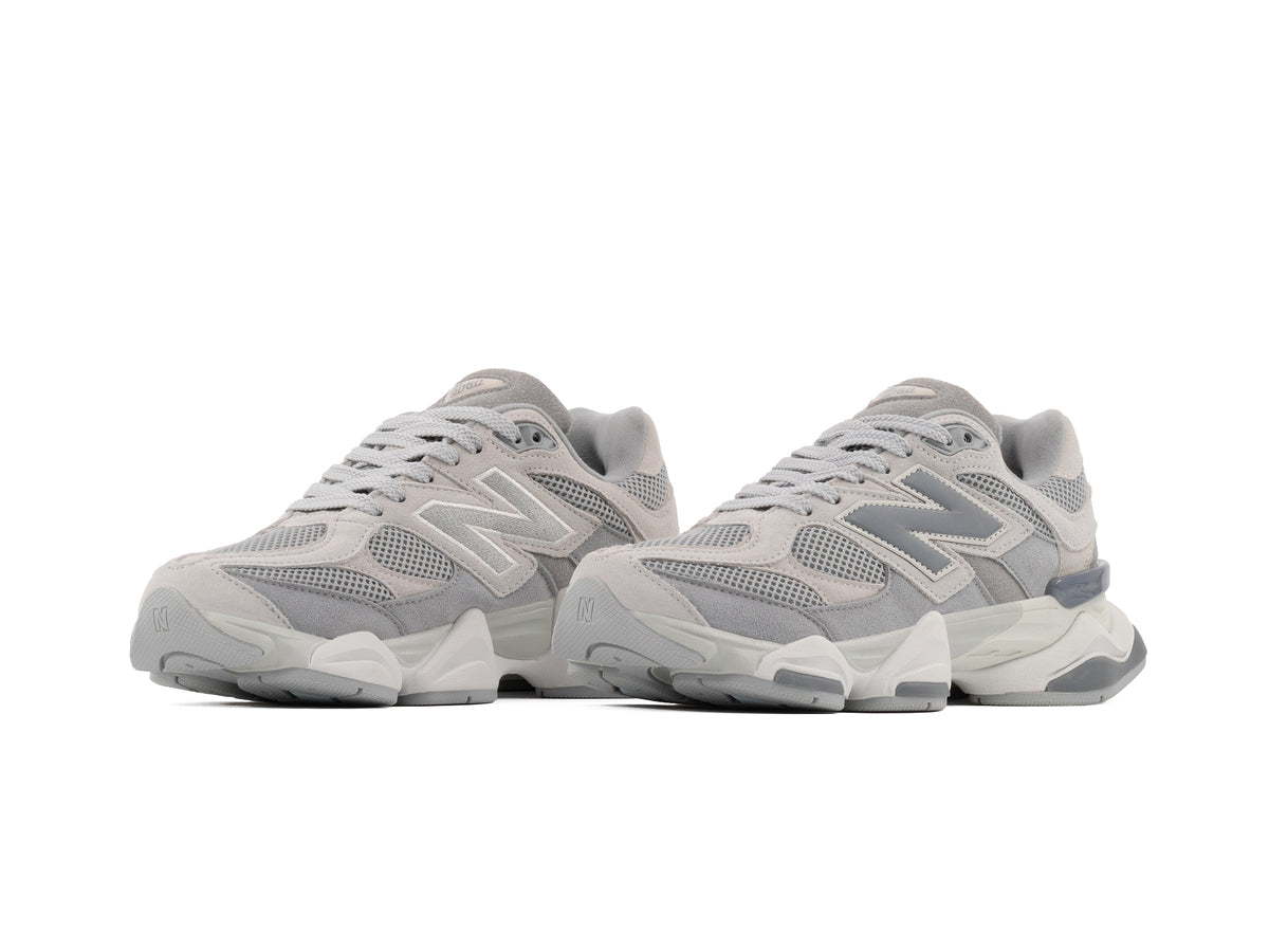 Tenis New Balance 9060 Raincloud Importado
