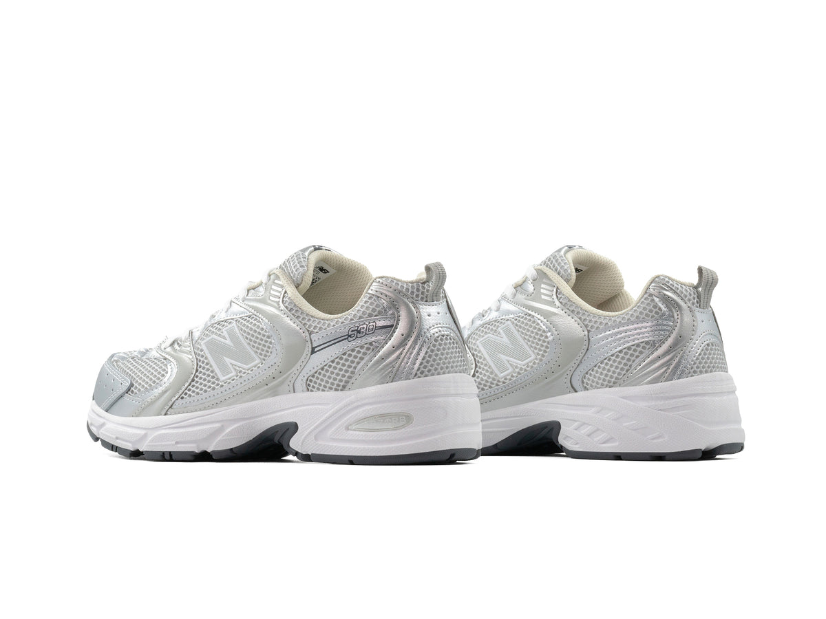 Tenis New Balance 530 Silver Metallic Raincloud Polka Dots Importado