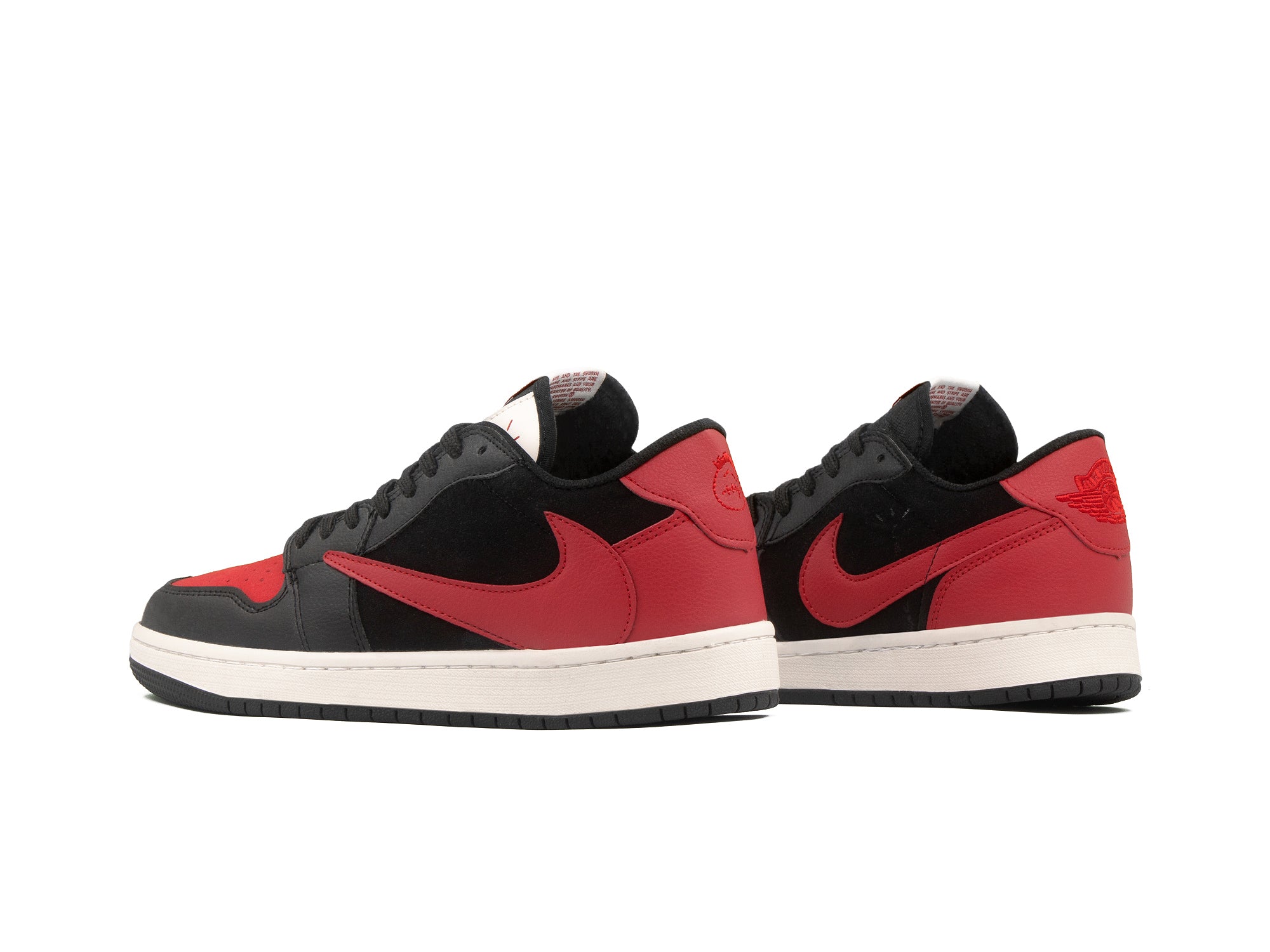 Tenis Travis Low Bred