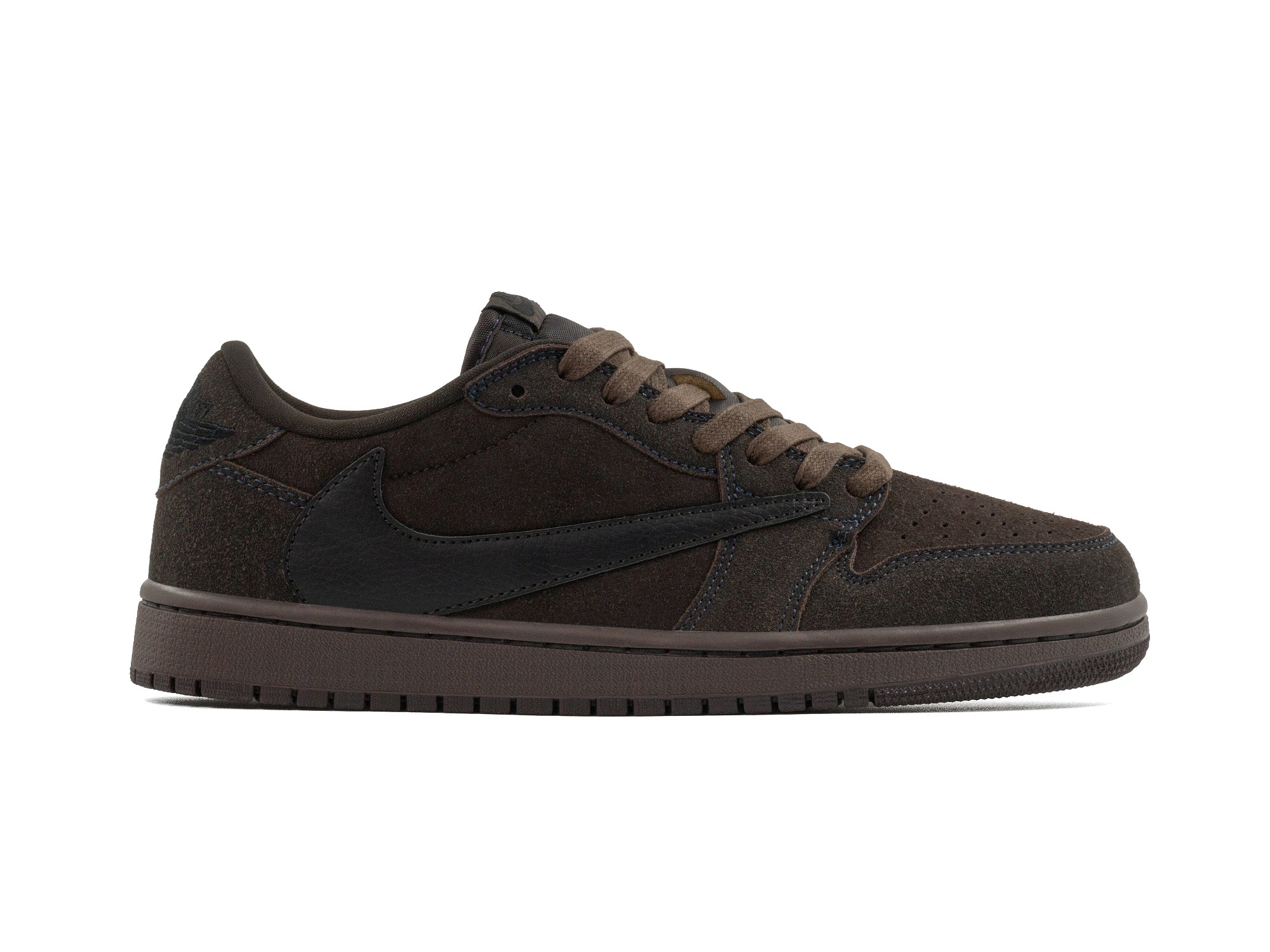Tenis Travis Low Velvet Brown Importado